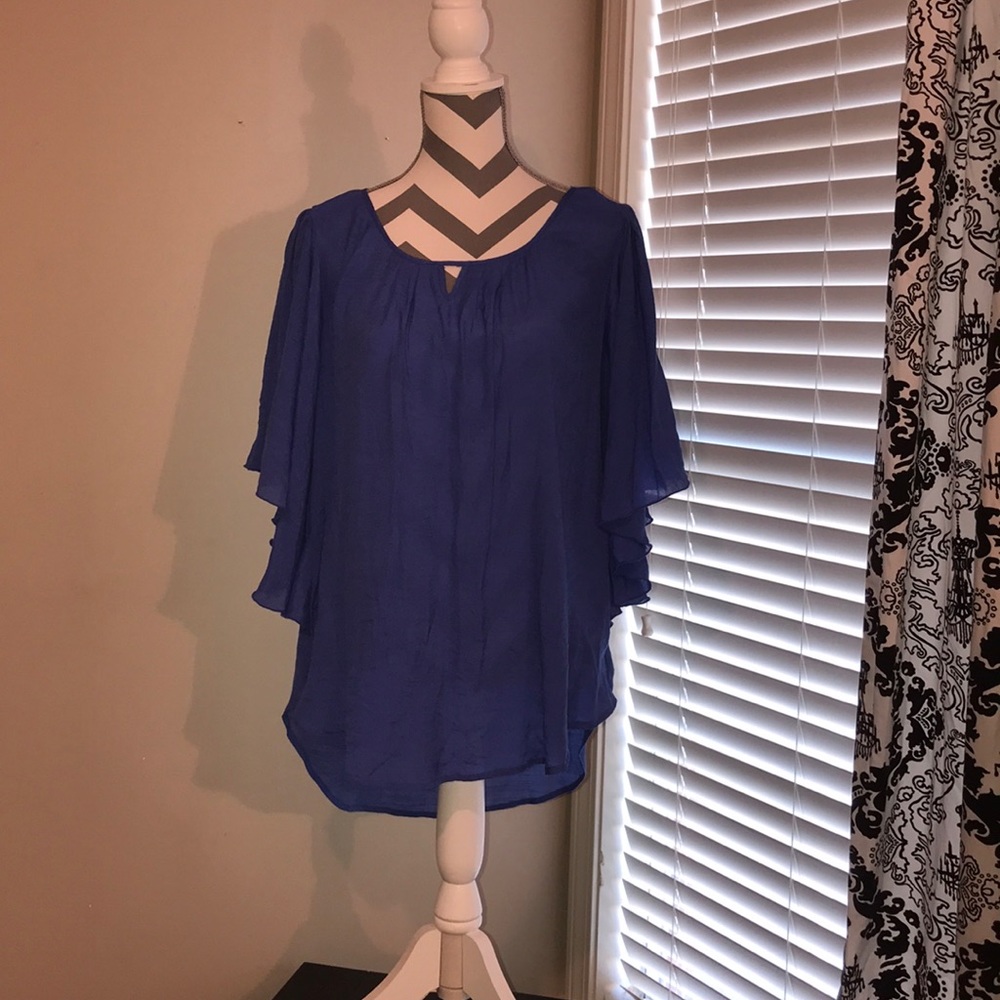 NWOT Passports Blue Dolman Sleeve Blouse